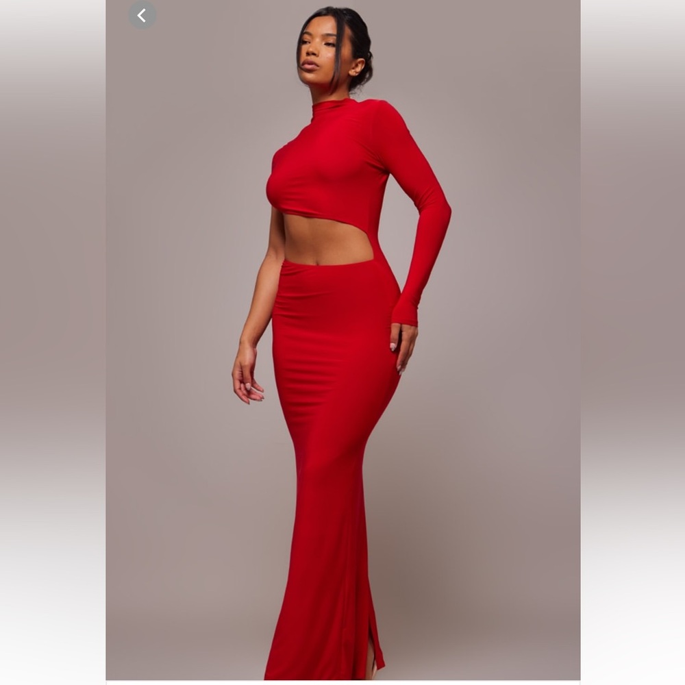 Pretty little thing red dress